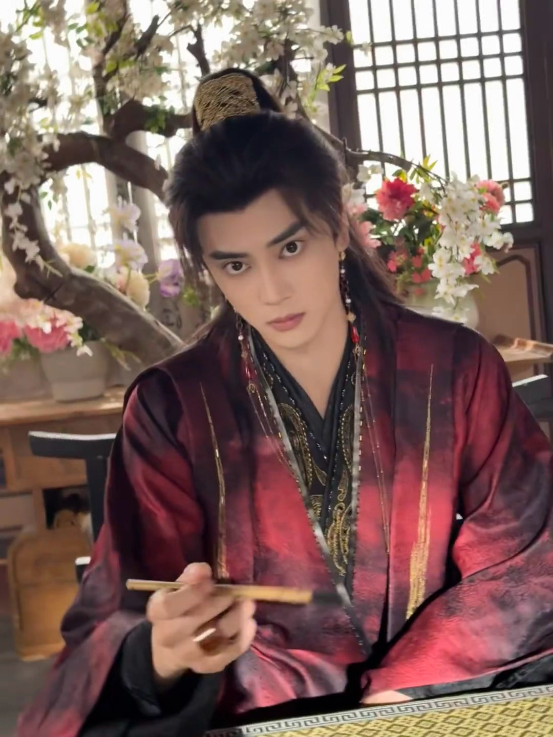 我说我的肩膀怎么这么重原来承载着你的帅气