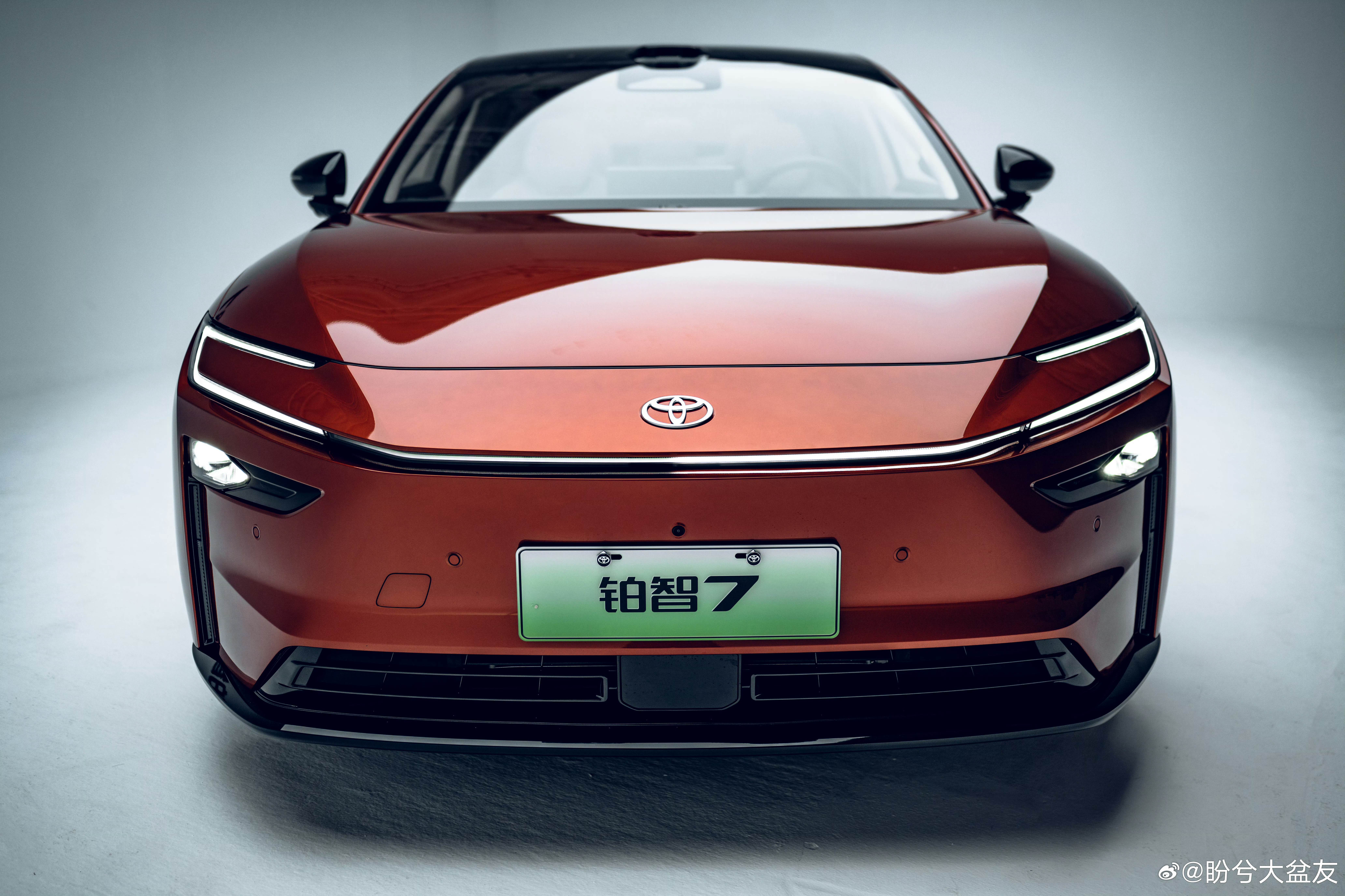 以前很喜欢很喜欢雷克萨斯，现在觉得纯电版雷克萨斯广汽丰田铂智7也不错，看好几个朋