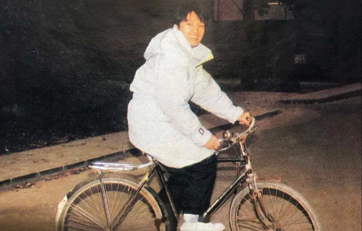 这套衣服真的很萌很漂亮[憧憬][憧憬]周星驰 ​​​