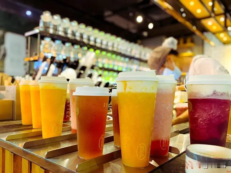 有时候即使我们什么都没做，但是每一次的选择、纠结、焦虑、分散精力，都是在损耗自己