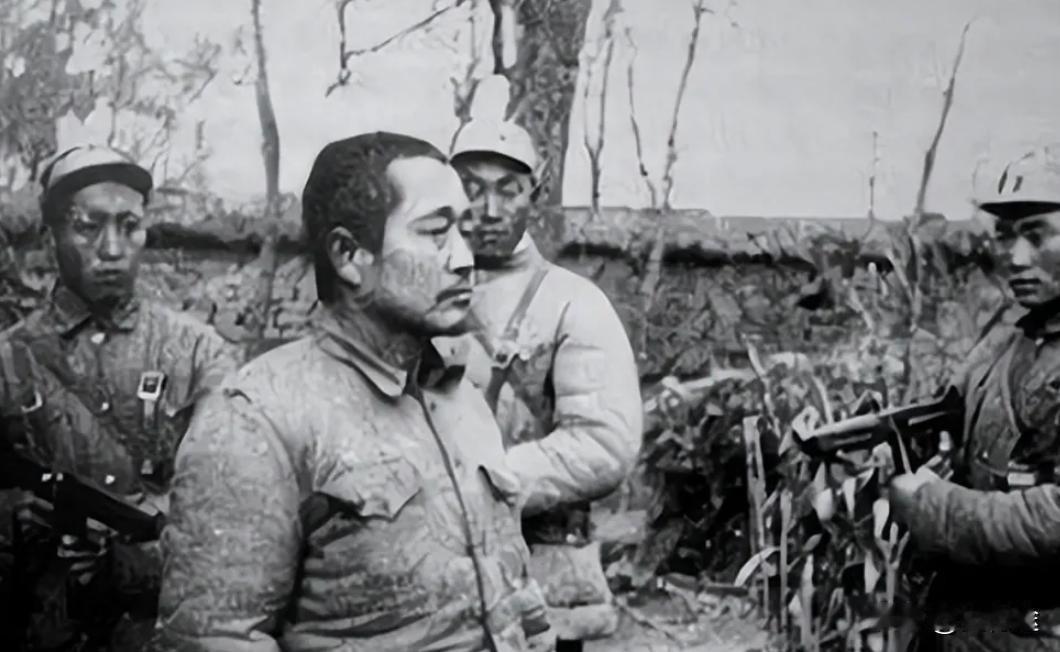 1981年，杜聿明重病，郭汝瑰前去探望：“你明知我是共产党，为什么不揭发我呢？”