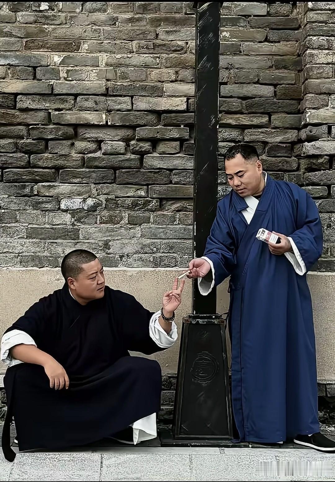 大圆哥斩断红尘，从此不问世间情愁。“出家当了和尚”这次他确实动真格的了！

头圆