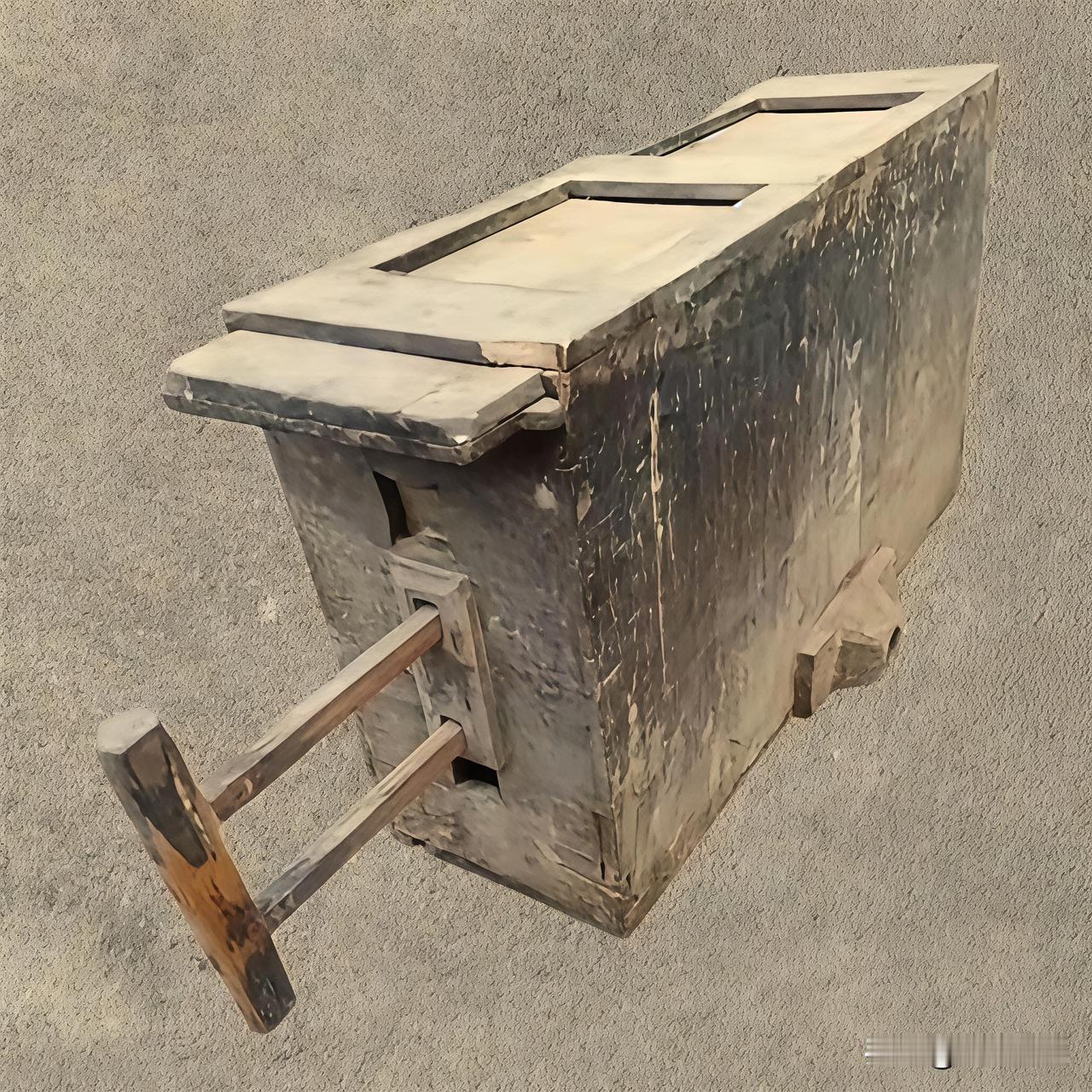 不是我吹，我保证很多人见到这老物件都不知道是干什么用的？如果能猜出这东西它的用途