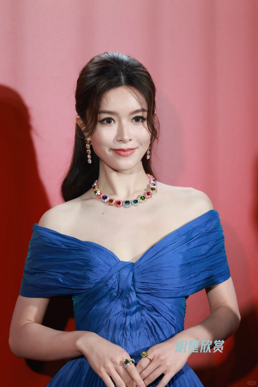 是蓝色的珊，心动了