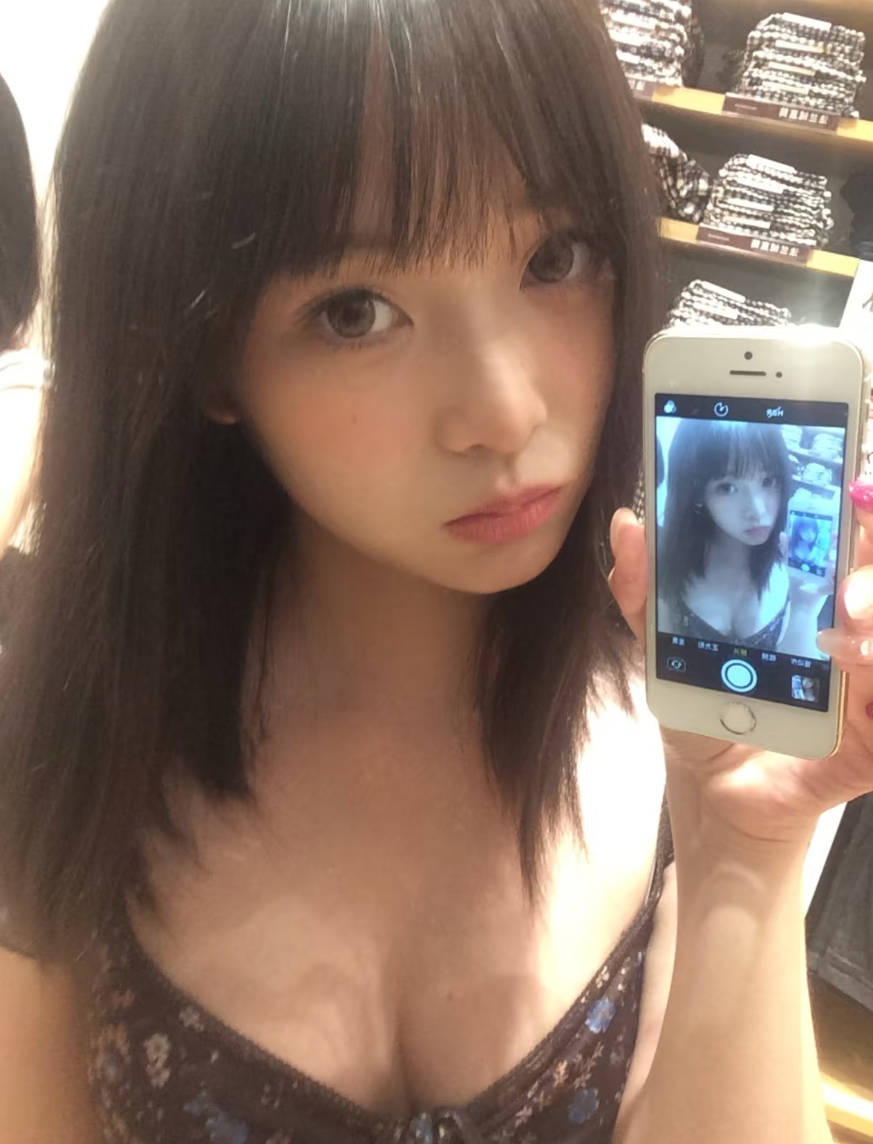每天早起打卡正经又好看的小伙伴们早鸭 ​ ​​​