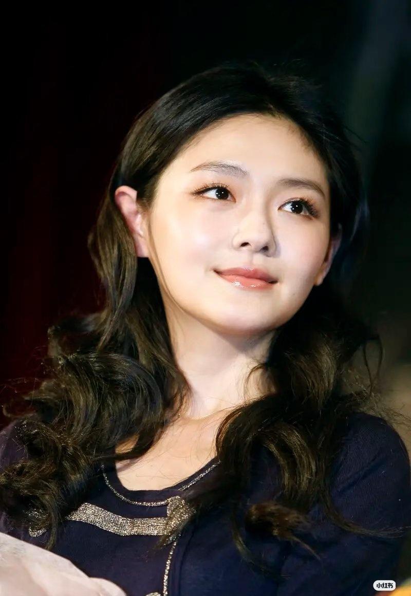 大S（徐熙媛）逝世一周年的纪念活动将于2026年2月2日在台北金宝山举行，其丈夫