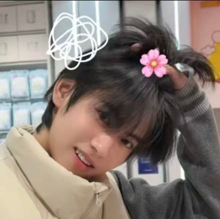 我就这样萌萌地看着这个世界 