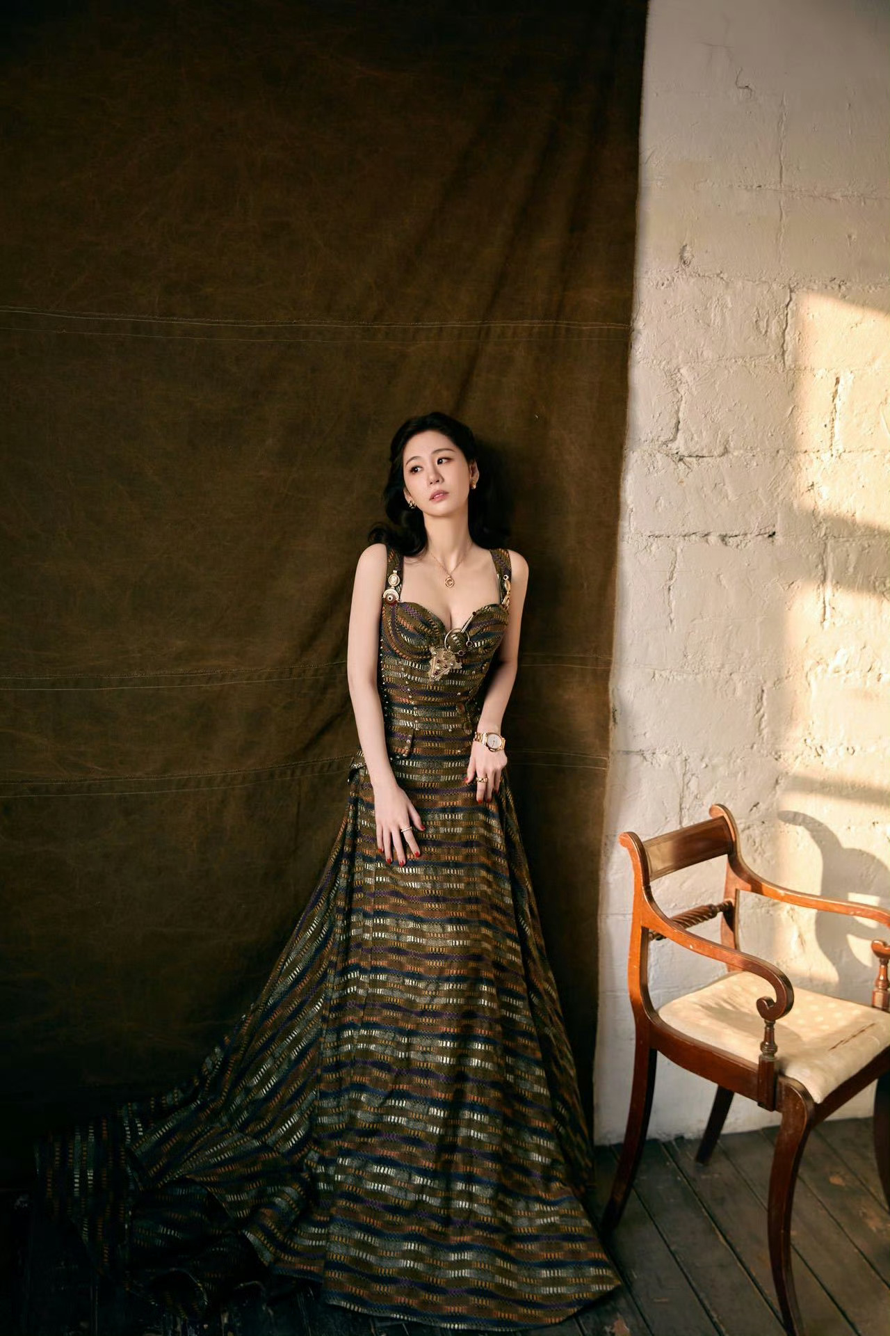 张碧晨袁娅维 这可是微博之夜 星光璀璨的微博之夜，被张碧晨和袁娅维过成了居家松弛