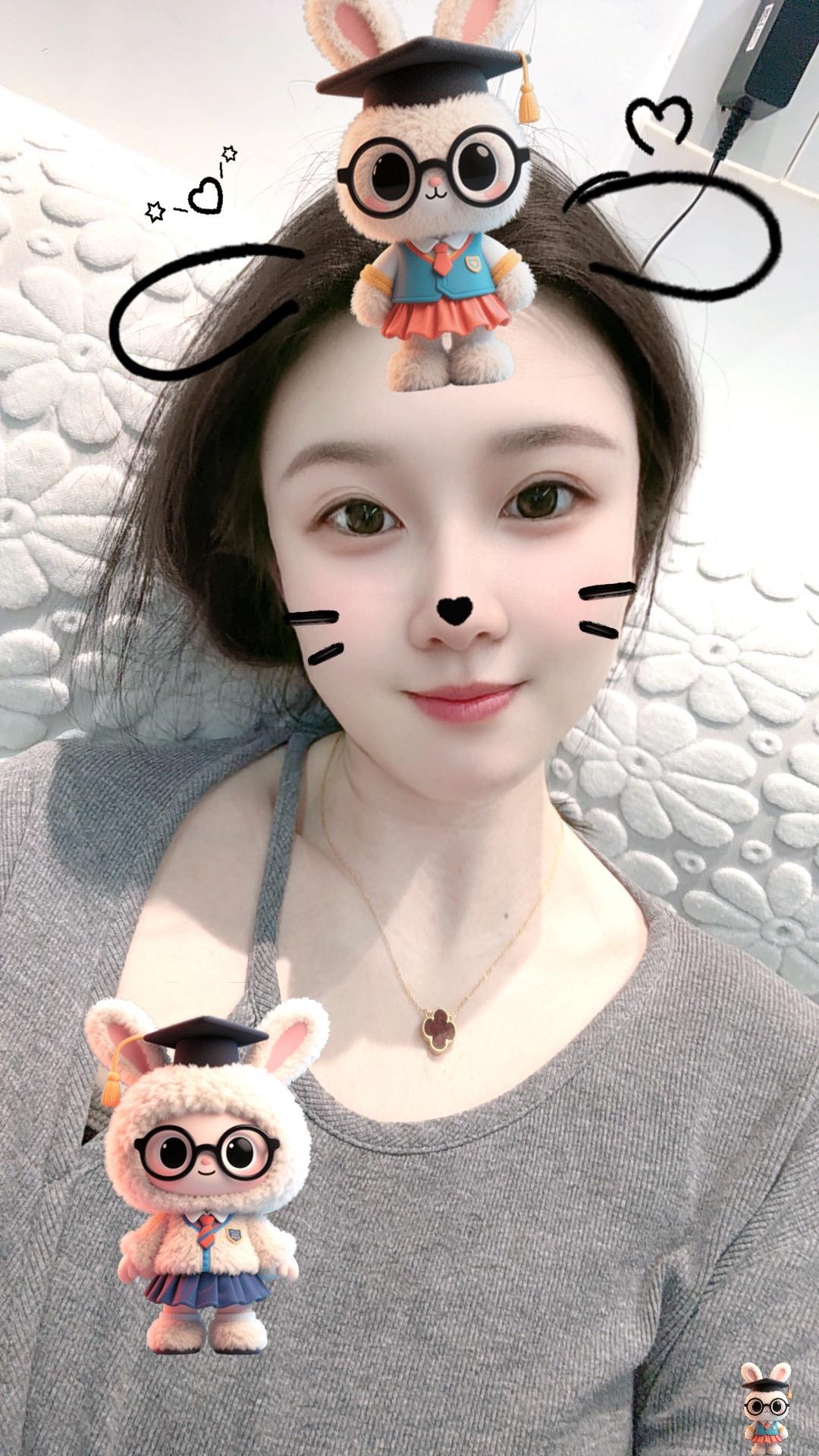 从小到大，每个坎都要先流泪再跨过去。他们说哭没用，可我不是为了有用才哭...