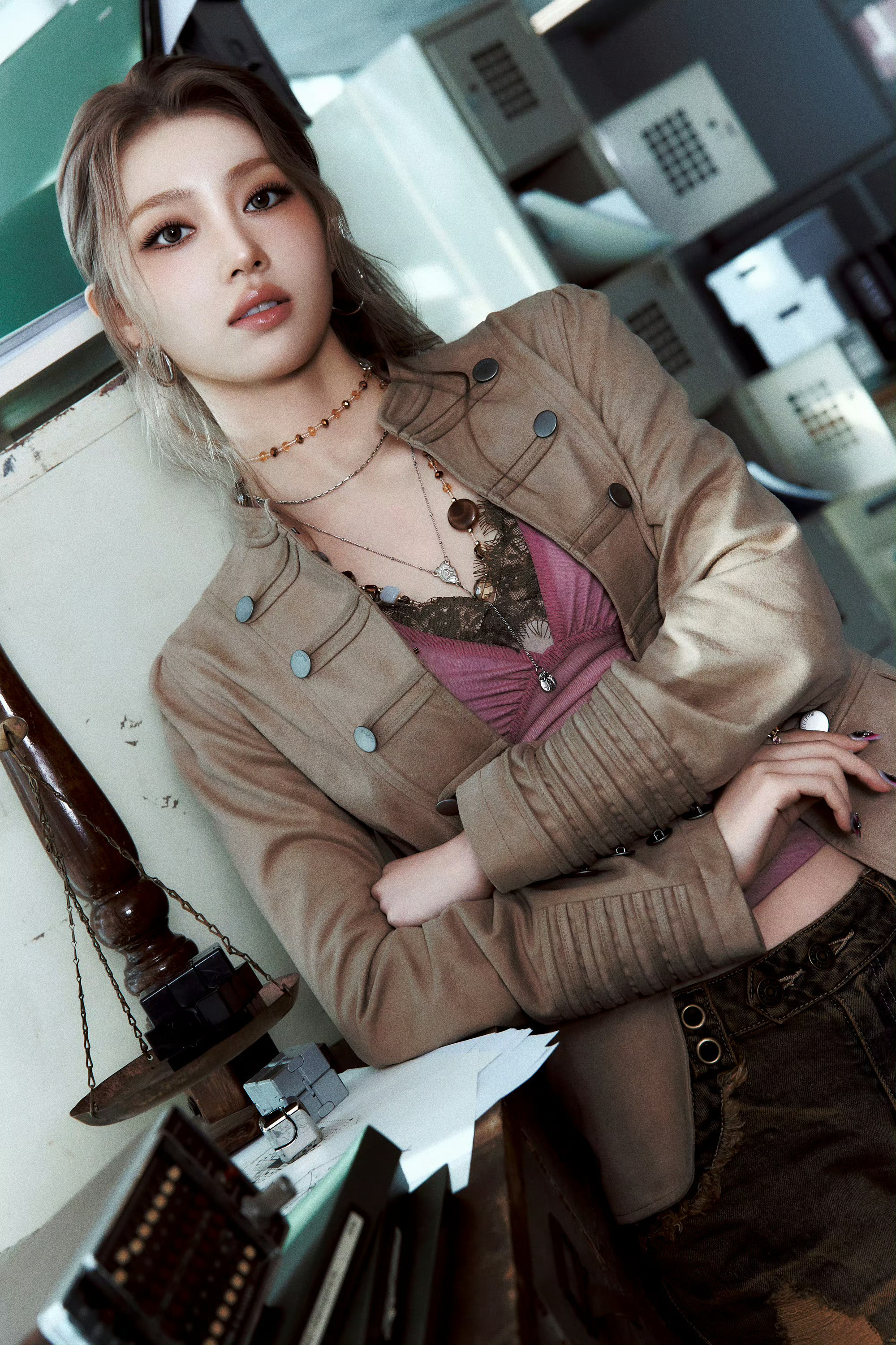 ep1er｜The 8th Mini Album [CRACK CODE] 预告