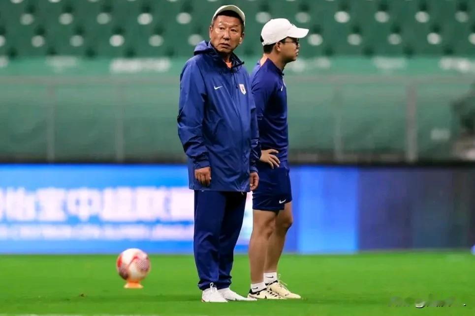 崔康熙愁死了！客场对阵上海申花又要挨三闷棍？
  贾德松伤了，费南多闹情绪不赛也