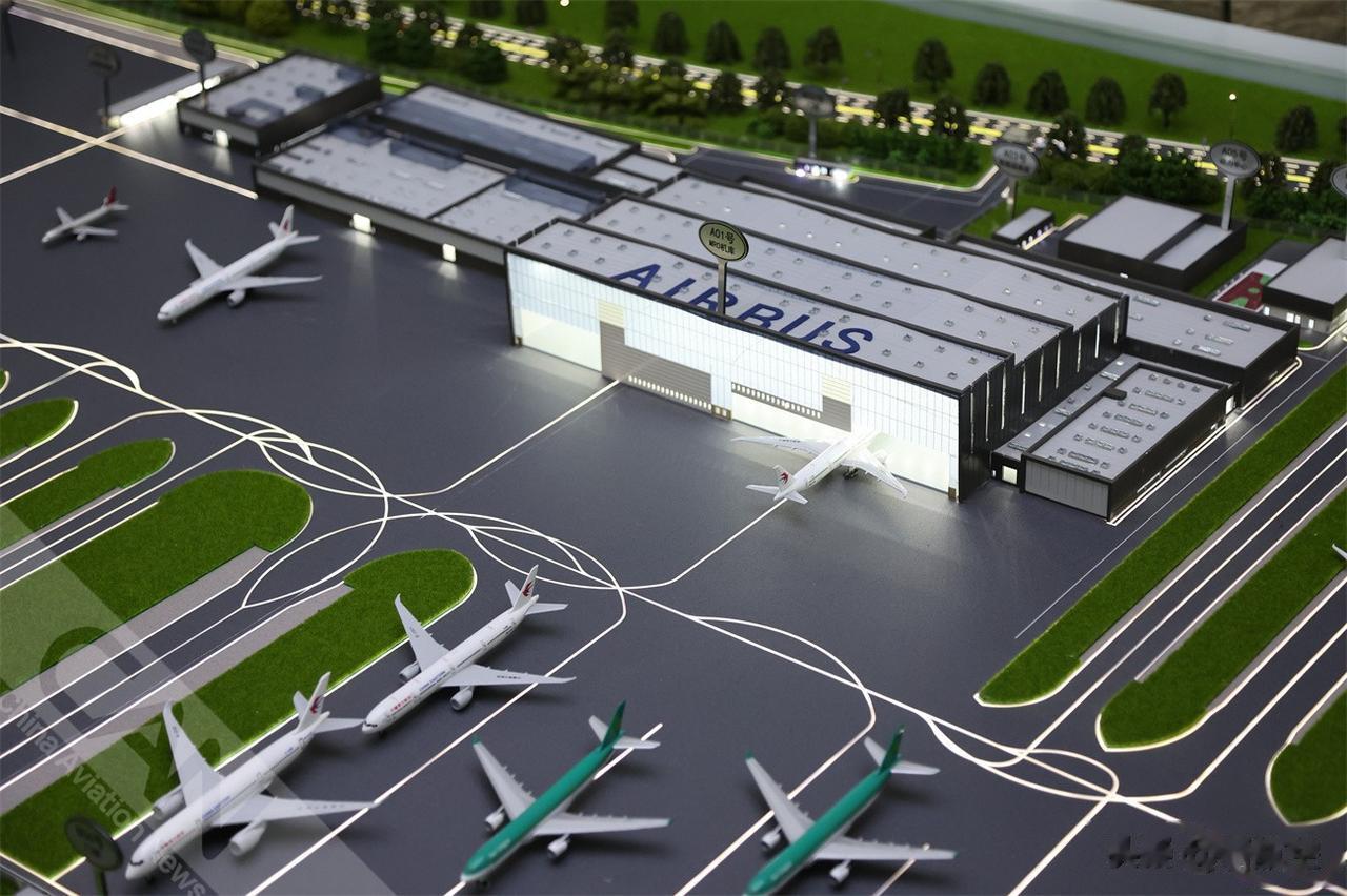 组图：空客成都飞机全生命周期服务有限公司正式成立
4月26日，空客与TARMAC