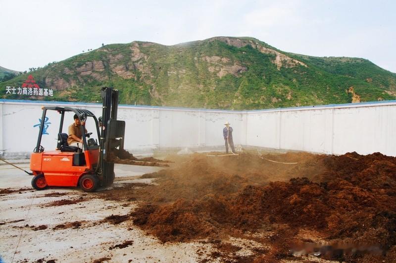 八部门：建设高标准中药原料生产基地 2月5日，八部门发布《中药工业高质量发展实施