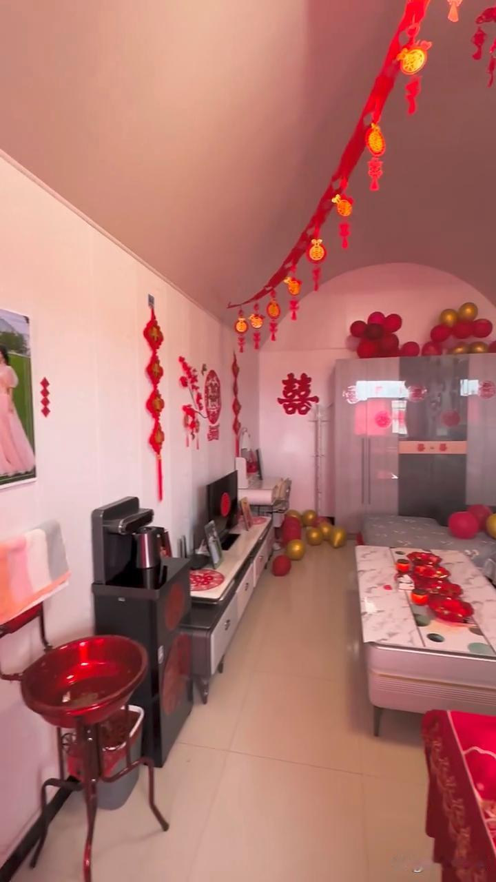 这姐妹的婚房，我是真羡慕了，既不用还贷款，还住着舒服！ ​​​