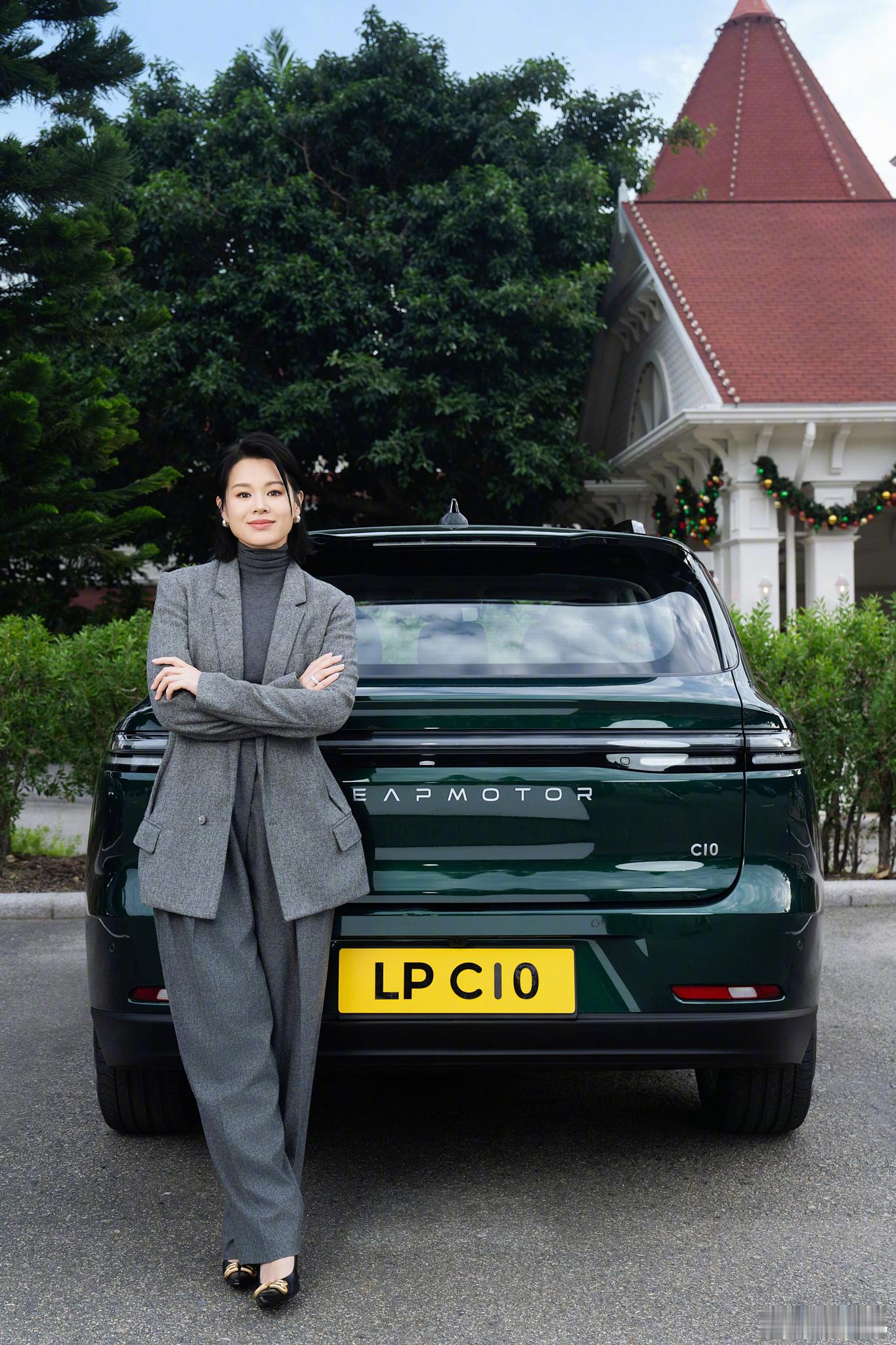 很开心正式成为全球年轻人更理想的家零跑C10车主。用科技兑现从容，陪伴每一个认真