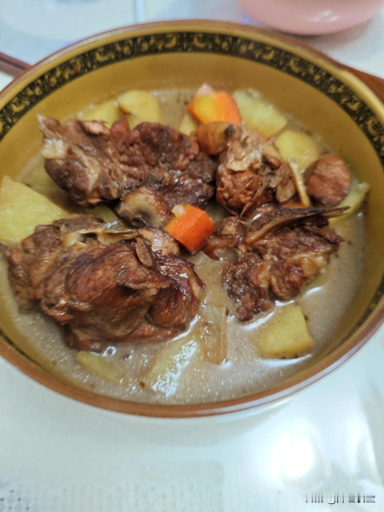 晒出你的本地生活2人食。两口子的饭不太好做，做多了吃不了，做少了营养不全面。我每