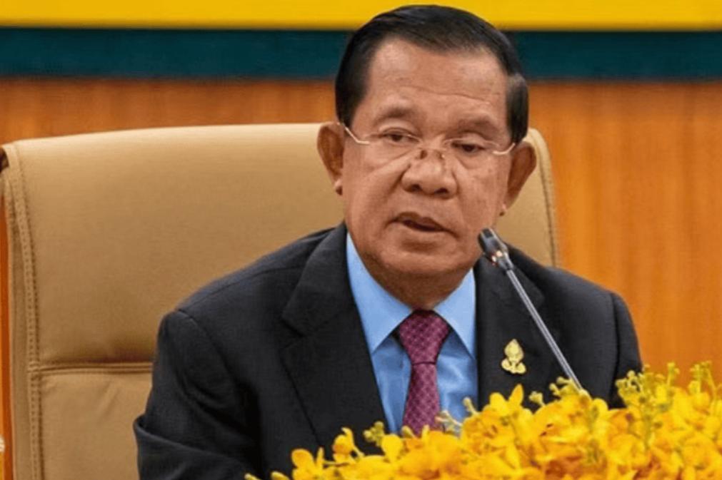 既然选择了美国，那就请坚持到底！我们绝不插手，就要静静看着这出“美式救援”的笑话