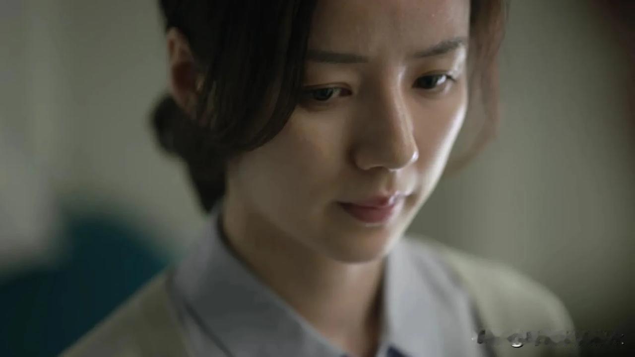 《真心英雄》乌老抓周克华这一段，是不是降智了[灵光一闪]

大庭广众那么多人，直