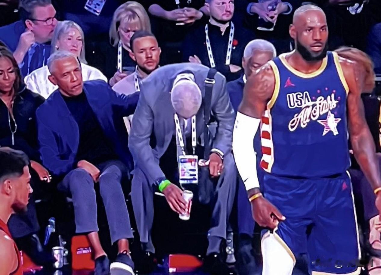 奥巴马现身在全明星现场！

排面直接拉满！前美国总统奥巴马现身2026洛杉矶NB