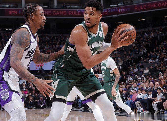 雄鹿战胜国王 NBA常规赛，雄鹿115-98战胜国王收获2连胜，国王遭遇5连败。