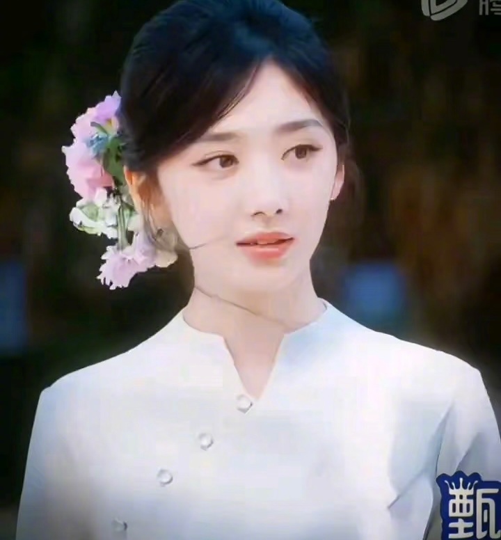 这个小影璐外表柔弱小花，实则大力女子王影璐公主抱王勉哈哈哈哈哈