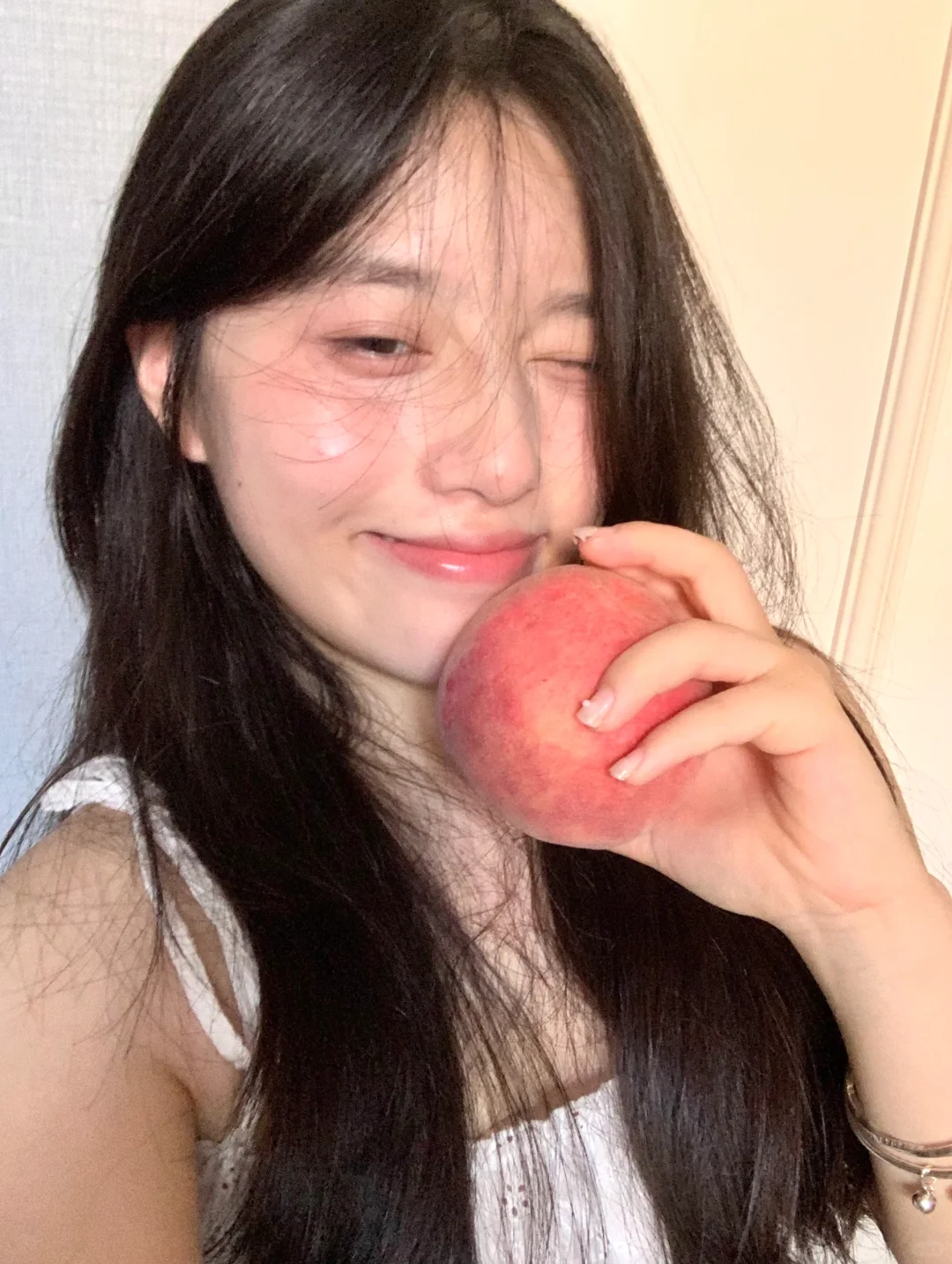 - 𝚙𝚎𝚊𝚌𝚑 🍑