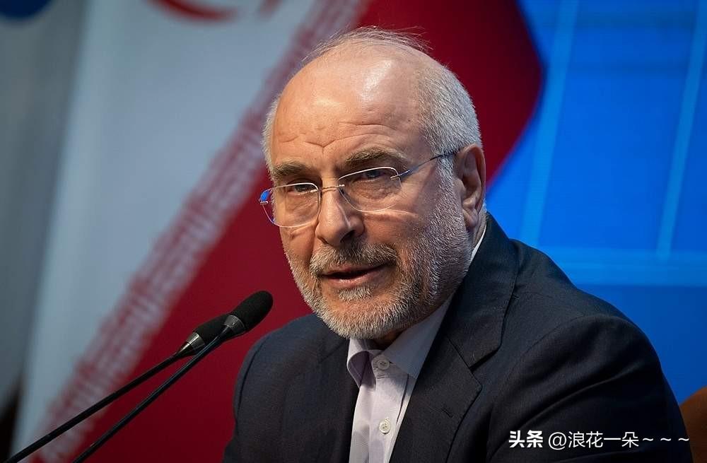 哦豁！笑死个人呢？
美军士兵竟然躲在酒店和公园里面？
看来是真怕死啊，都想着先保