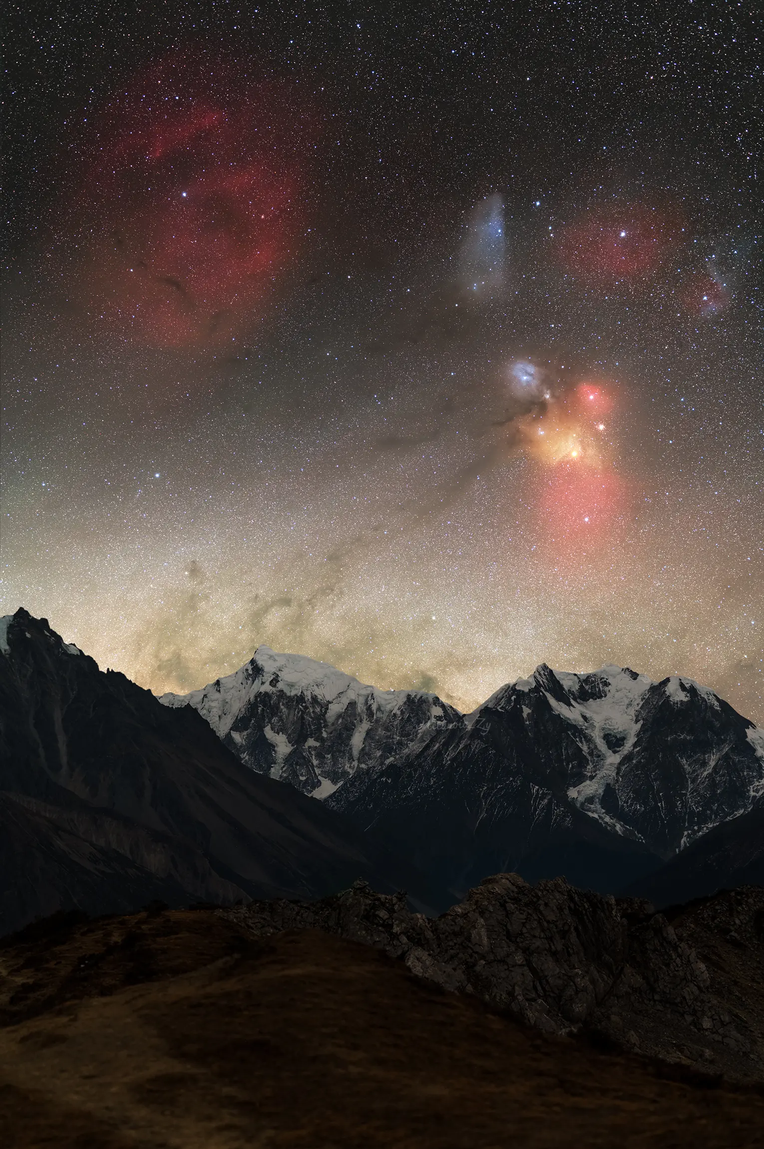 都说进入德钦能看见梅里十三峰能幸运一整年，而我不仅看见了十三峰，还看到...