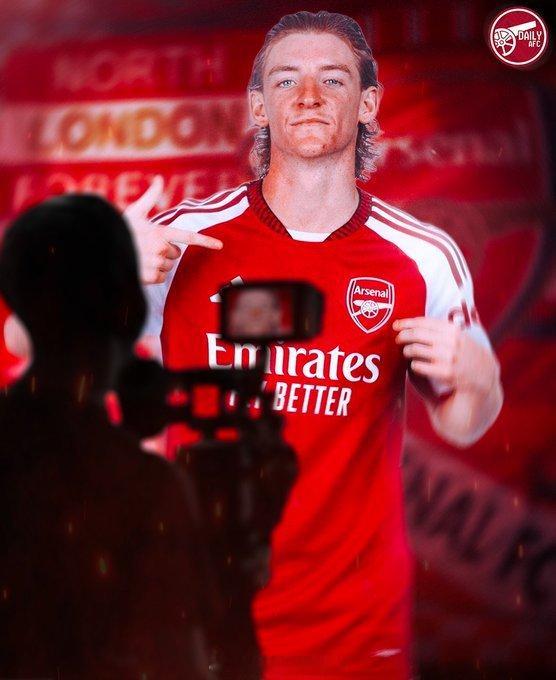 安东尼·戈登备受阿森纳的高度赏识，枪手已将引进一名新的左边锋列为今夏引援的优先目