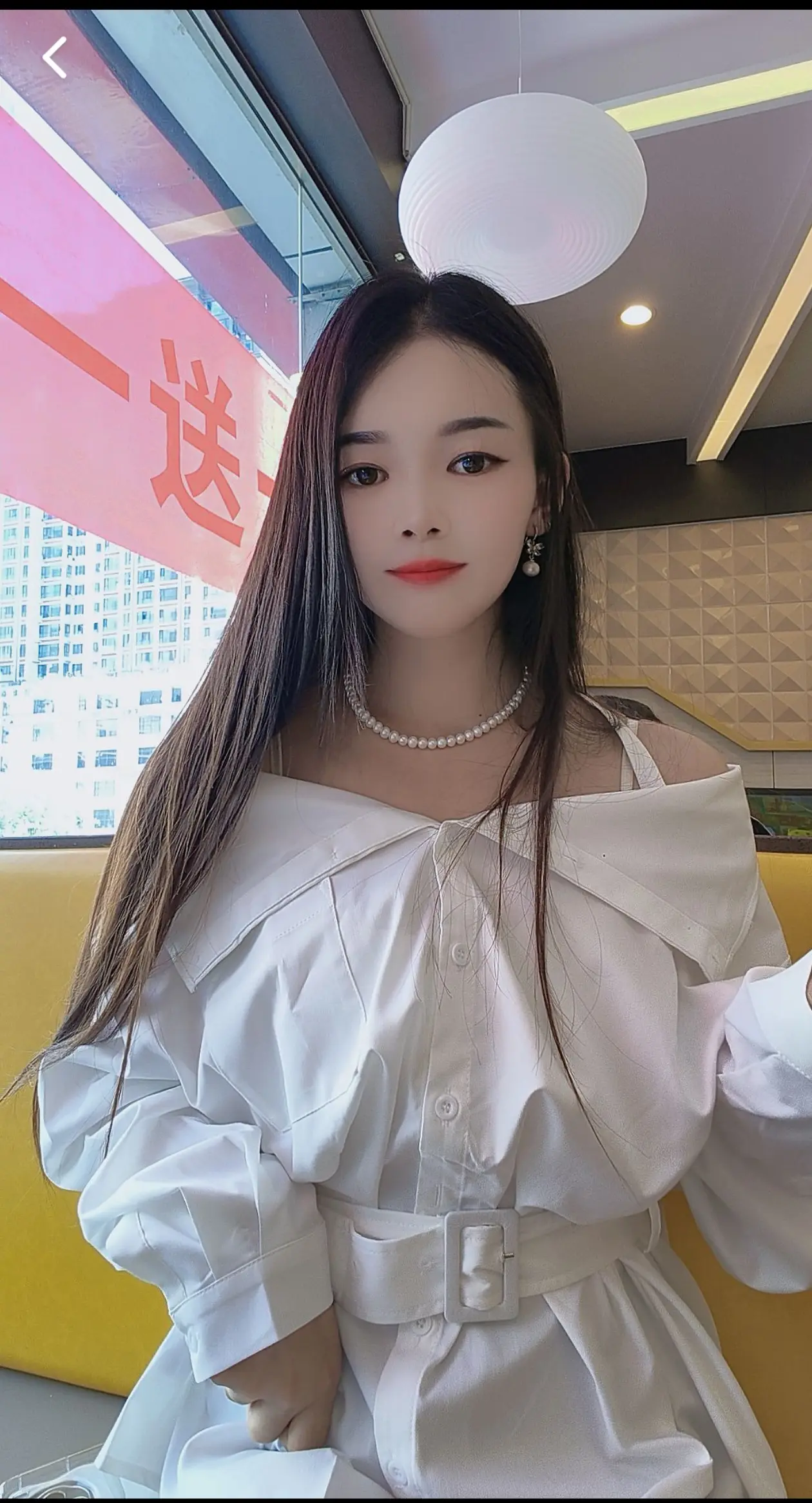 在乎你的人，风吹草动都心疼，不在乎你的人，狂风暴雨也无动于衷