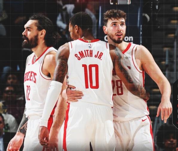 火箭队明天的对手是亚特兰大老鹰队。目前两支球队的伤病情况已经正式出炉。火箭队的三