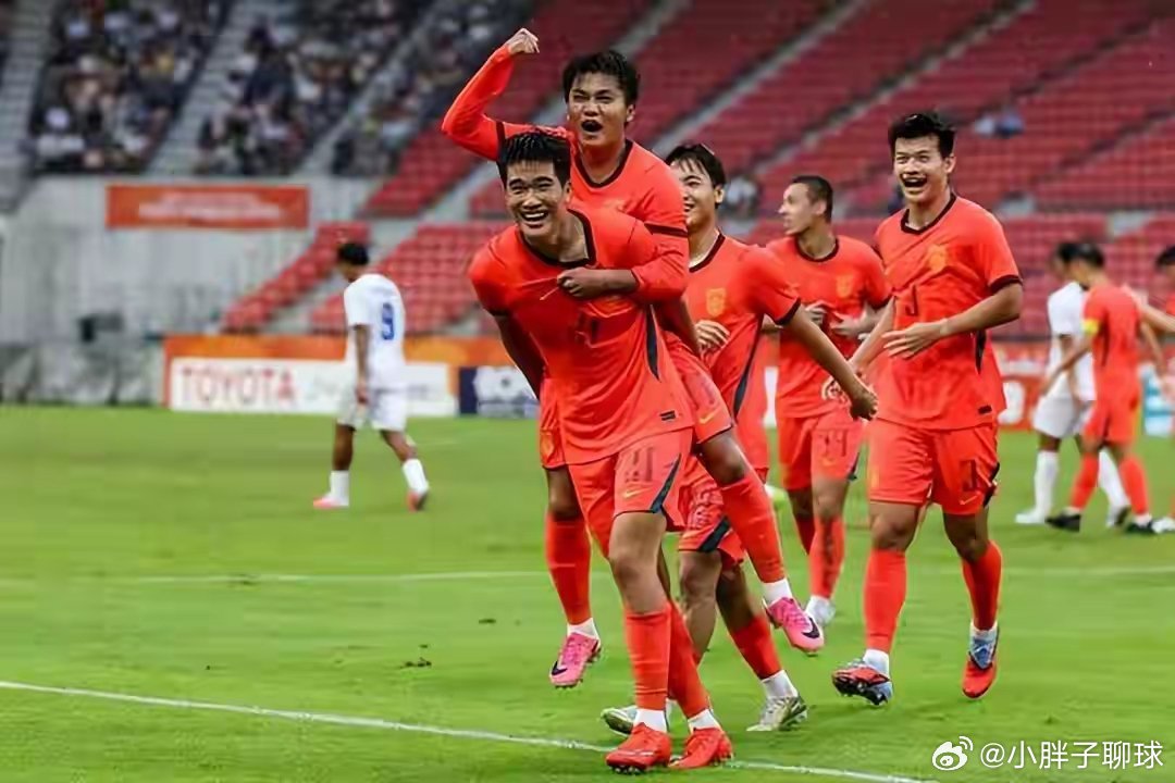亚运男足半决赛：中国U23 1‑2遭韩国逆转，无缘决赛时隔28年打进亚运四强，王