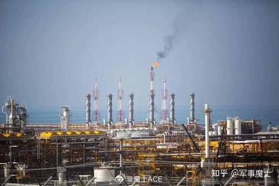 今日长文~~~中东战争打成这个样子，以色列为什么要猛然袭击伊朗天然气田？因为老川
