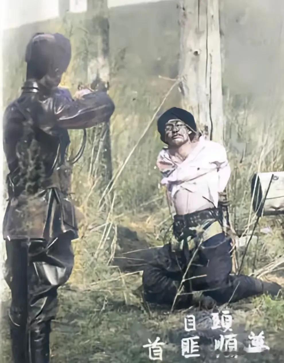 这张拍摄于1936年吉林长春的罕见照片，记录了日军处决所谓"土匪头目"万顺的暴行
