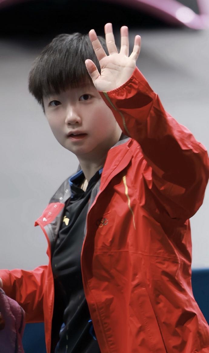 孙颖莎未来能成女乒一姐吗?如何看待孙颖莎的球风 孙颖莎笑容 孙颖莎名场面 国乒在