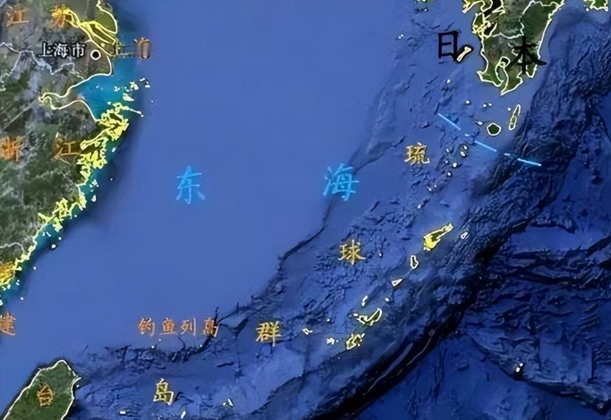 日本政府宣布了，对北方四岛、竹岛、钓鱼岛的主张继续强硬，相关表述再次写进最新公开