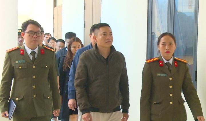 越南清化市警方抓获假网络“神医”
打着“三代家庭医学”的标签，并在社交网络上大肆