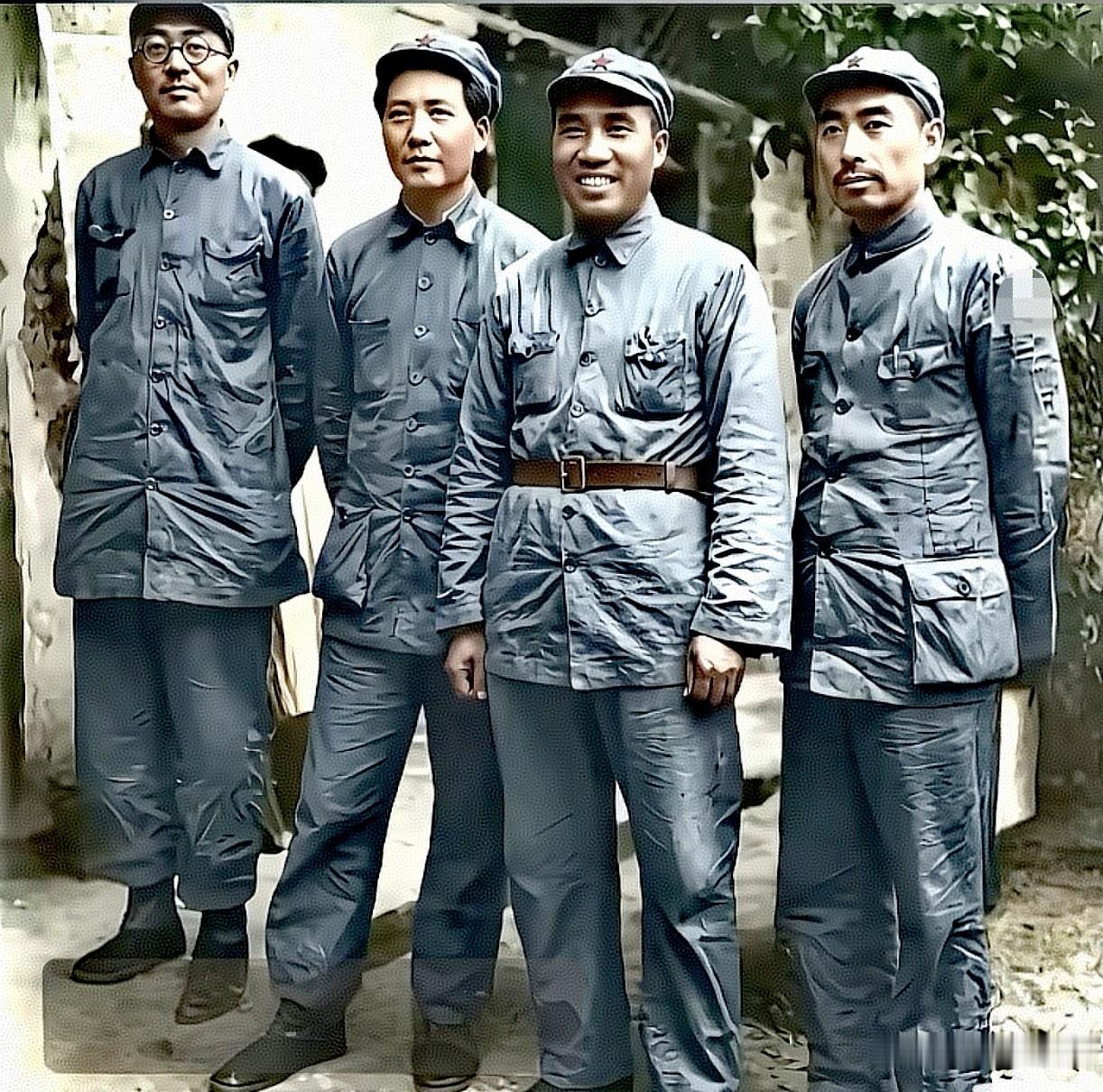 历史已经证明，并将继续证明，他们是改变中国，乃至改变世界的一代伟人。且前无古人，