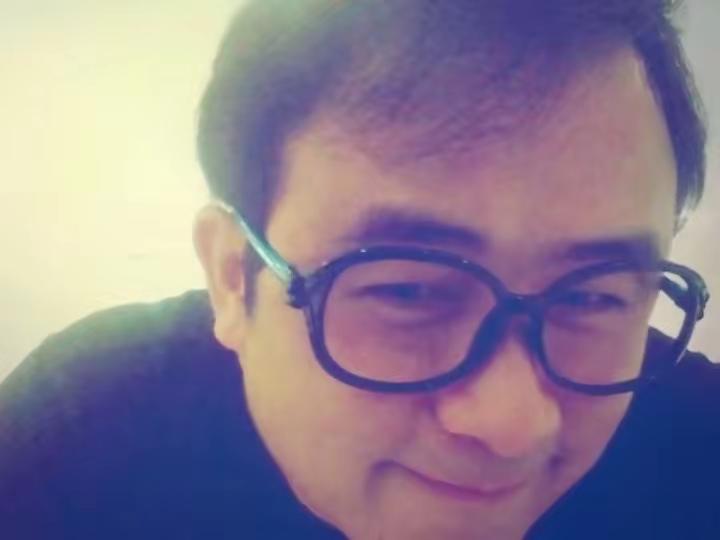 smile is a nice thin.please smile every 