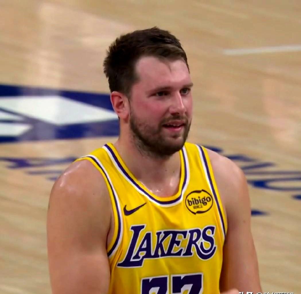 湖人球迷先别急着开香槟，真正的考验，现在才开始。

看看接下来这8场比赛，简直是