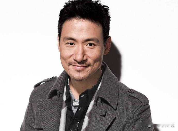 张学友的歌声里，藏着你我整个青春的光影人生。

当《吻别》的旋律响起，是多少人刻