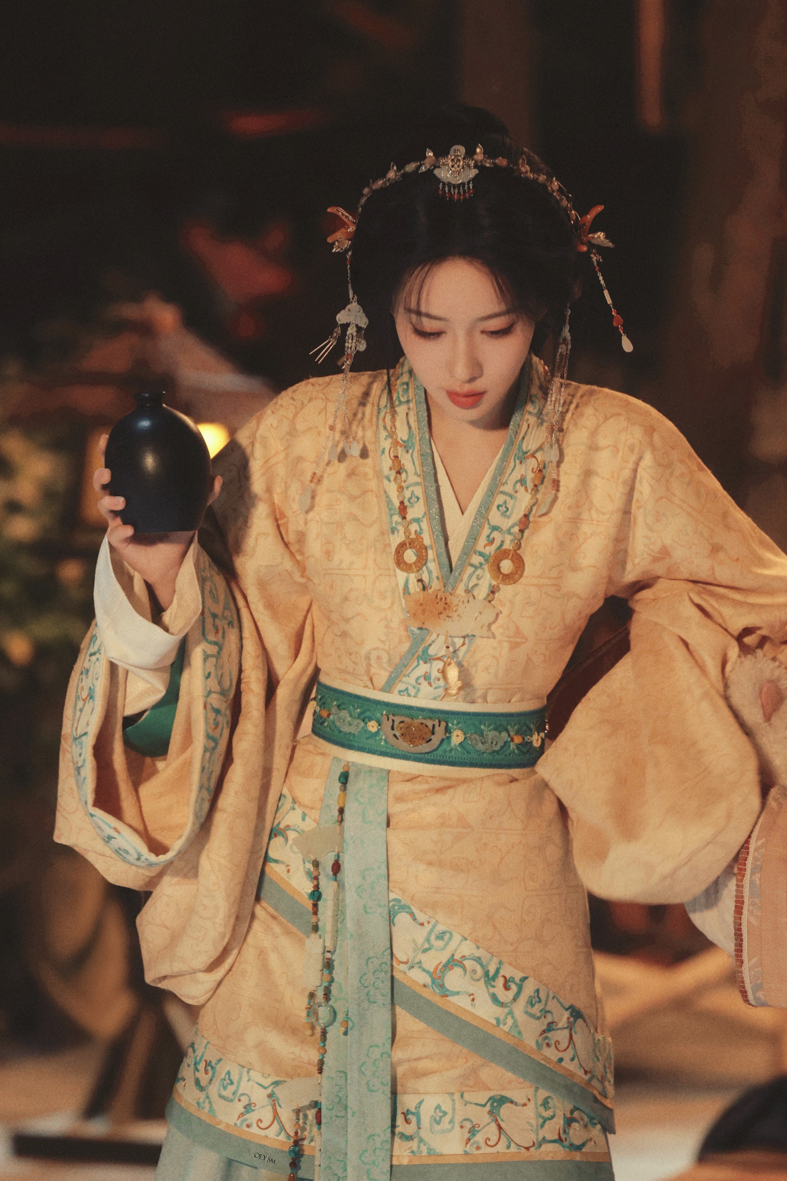 新造型耶～～～孟子义 《将门独后》沈妙☽ 黄衣+头饰-下雪 醉酒 