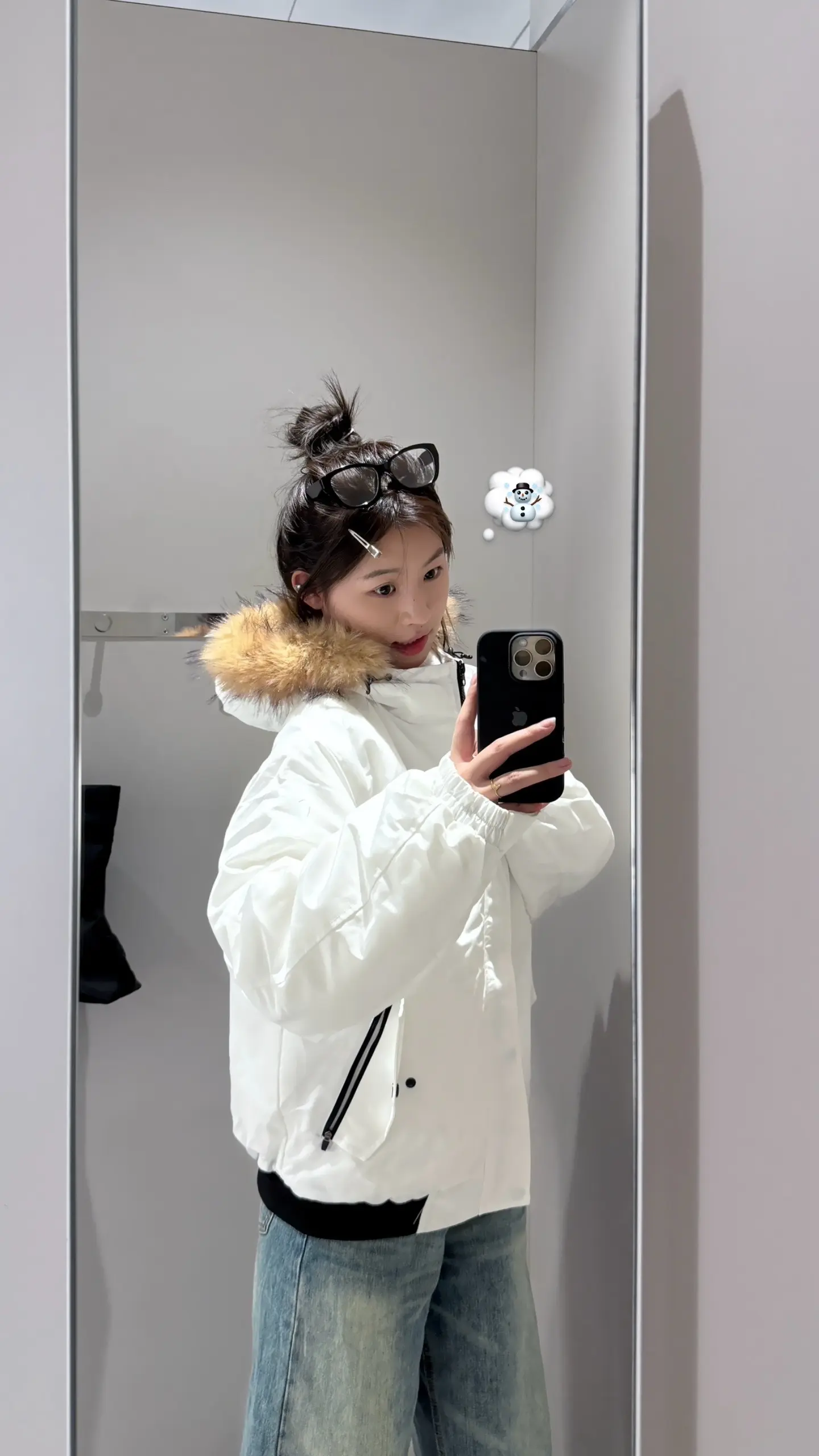 我在飘满雪的十二月里  等一个奇迹