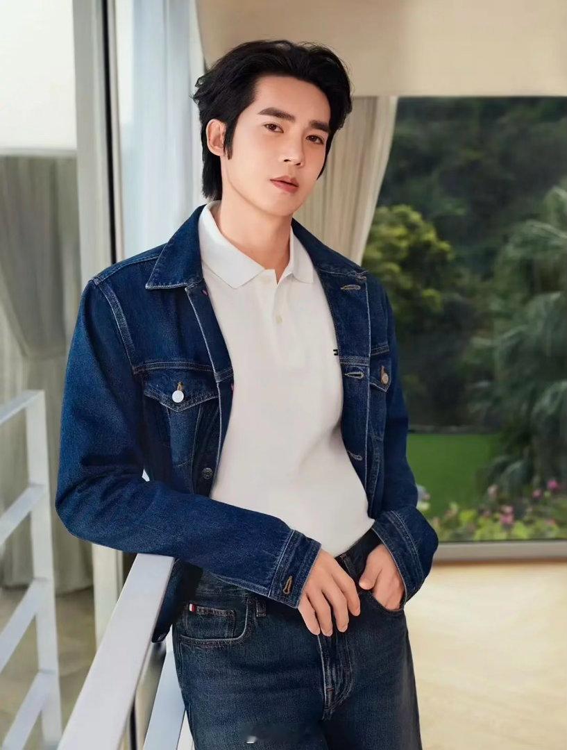 于适空降出任Tommy Hilfiger全球代言人！全球宣发～ 