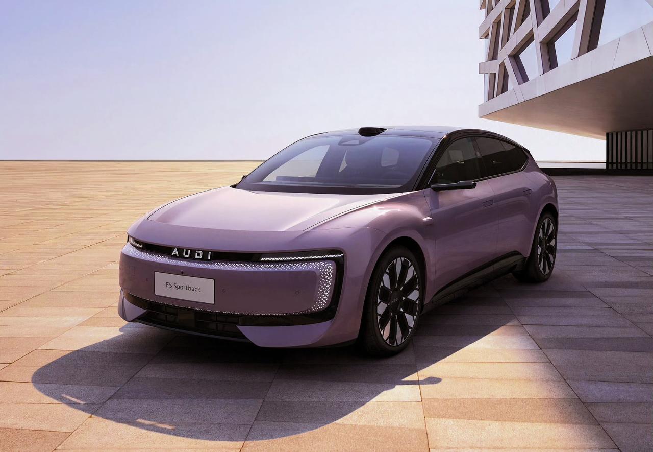 奥迪E5 Sportback正式上市，800V平台+激光版辅助驾驶
售价23.5