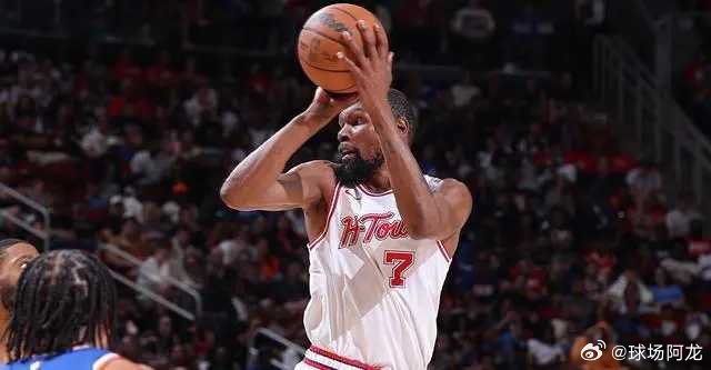 北京时间4月1日，NBA常规赛继续进行，休斯顿火箭111-94纽约尼克斯。本场比