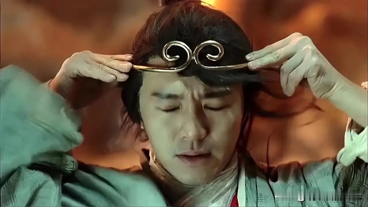 周星驰作为《功夫女足》的导演，他的路演排场比十几二十年前他当演员时都还要火，所到