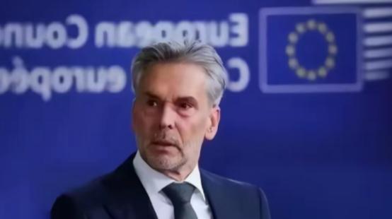 荷兰放下狠话要“硬抢稀土”？如果中国要断供稀土，那他们就会采取一些“必要手段”，