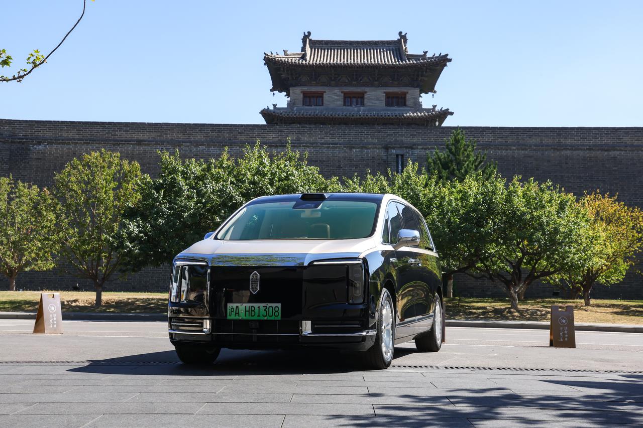 高净值人群选车逻辑变了，从外部标签到内在精神
尊界落地在山西的活动，让我们看到高