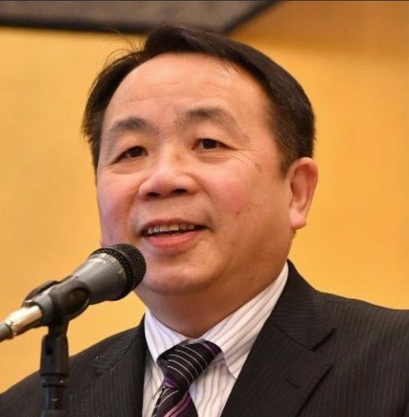 汉奸石平公然声称，他计划在新年第一天就去访问台湾，目的有两个：一个是与民进党当局